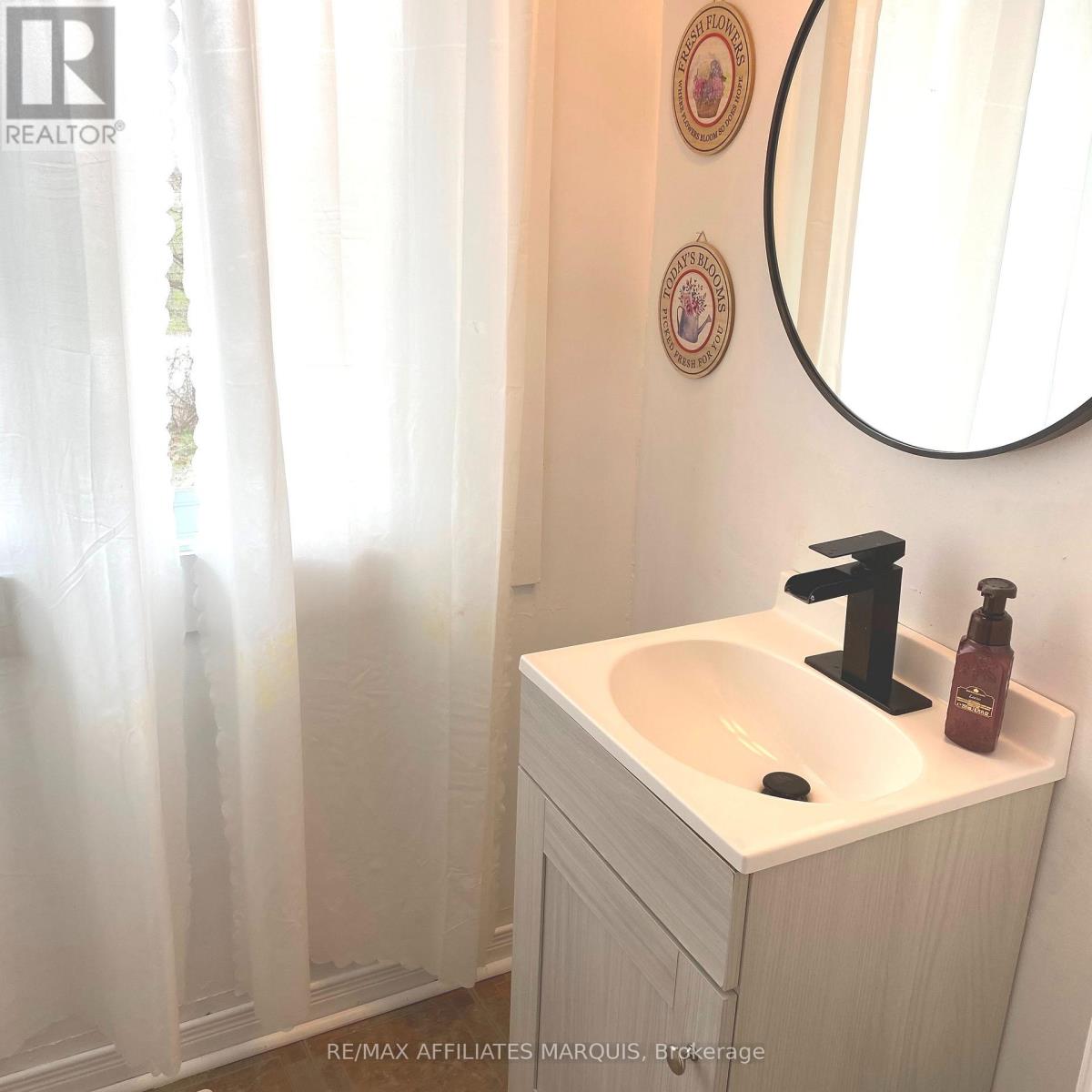 33 Mary Street, Smiths Falls, Ontario  K7A 3R2 - Photo 24 - X13048536