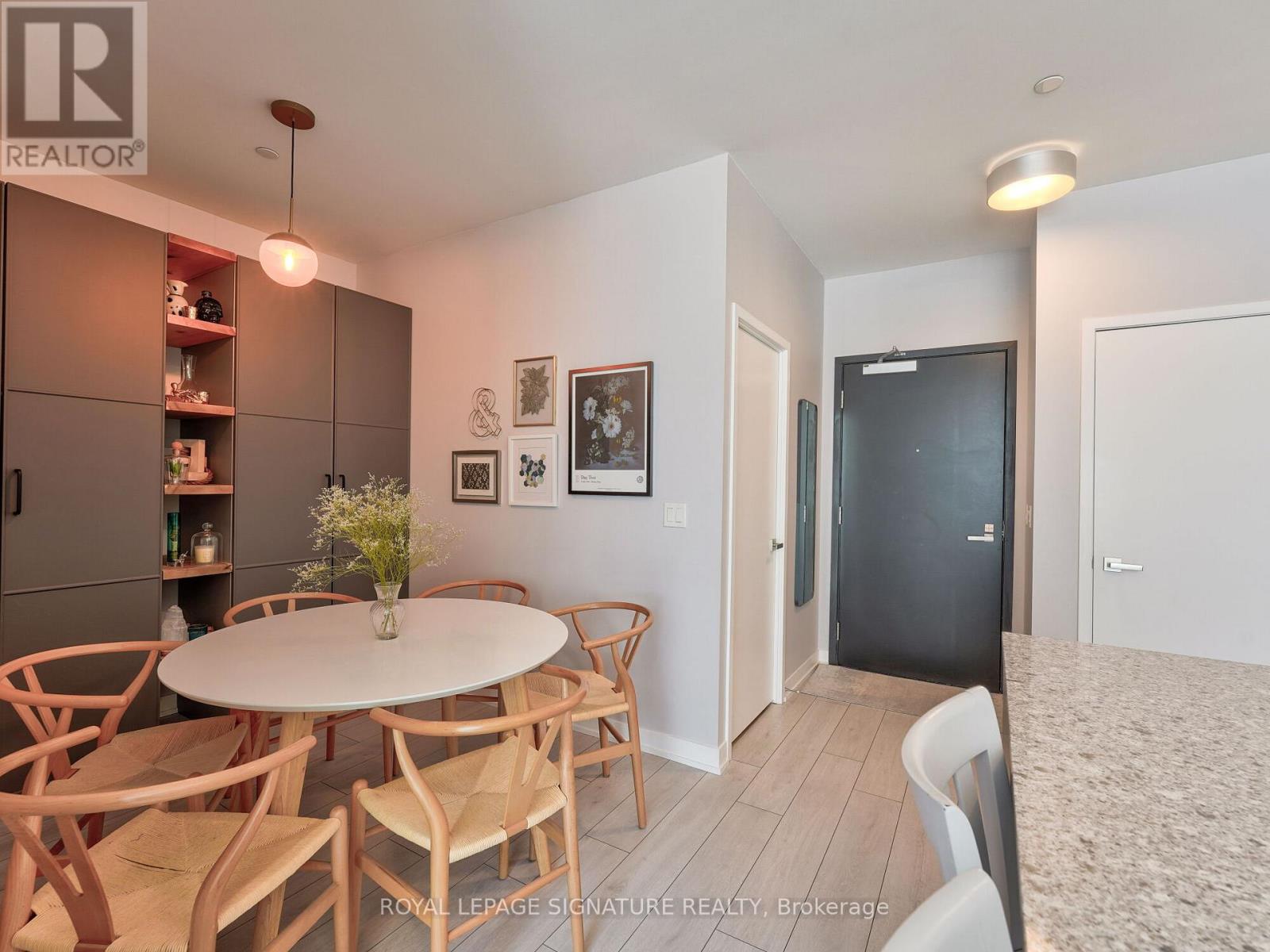 108 - 31 TIPPETT ROAD, Toronto, Ontario