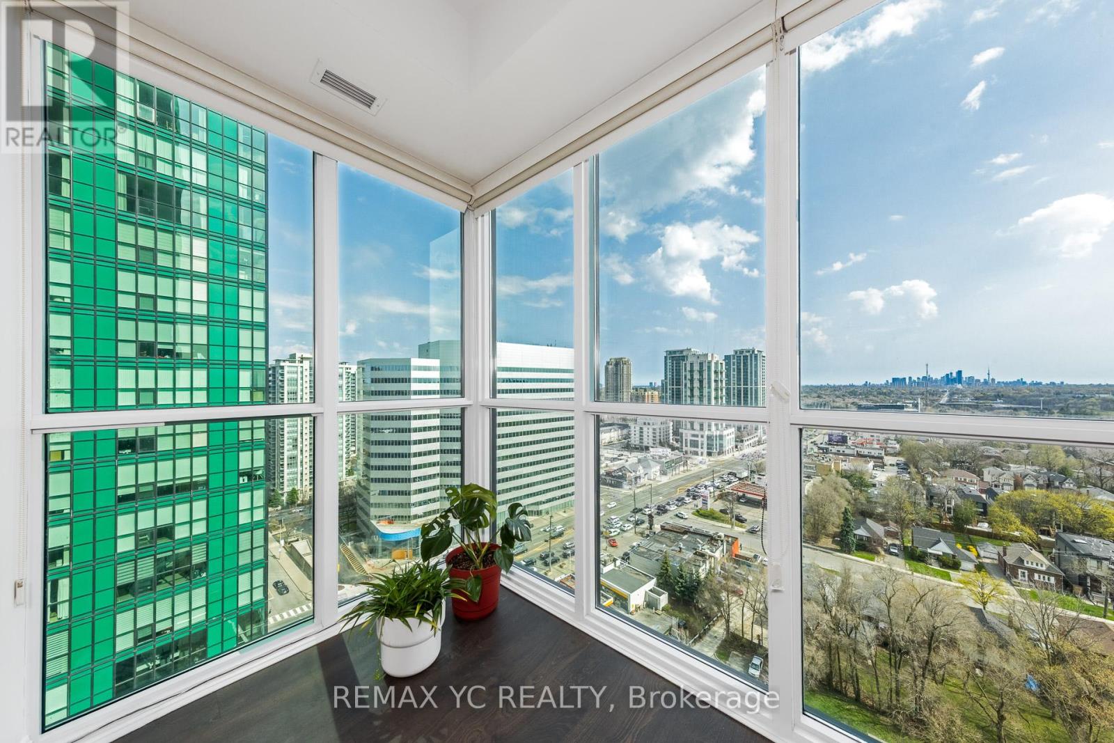 1602 - 11 Bogert Avenue, Toronto, Ontario  M2N 0H4 - Photo 12 - C13048368