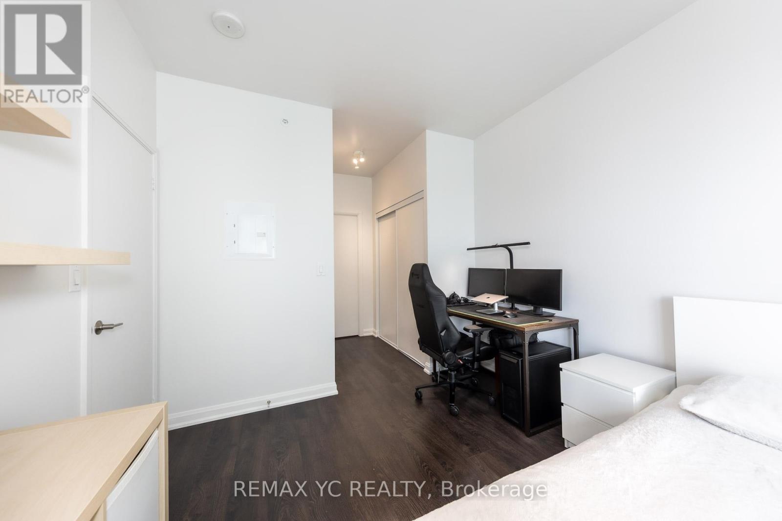 1602 - 11 Bogert Avenue, Toronto, Ontario  M2N 0H4 - Photo 15 - C13048368