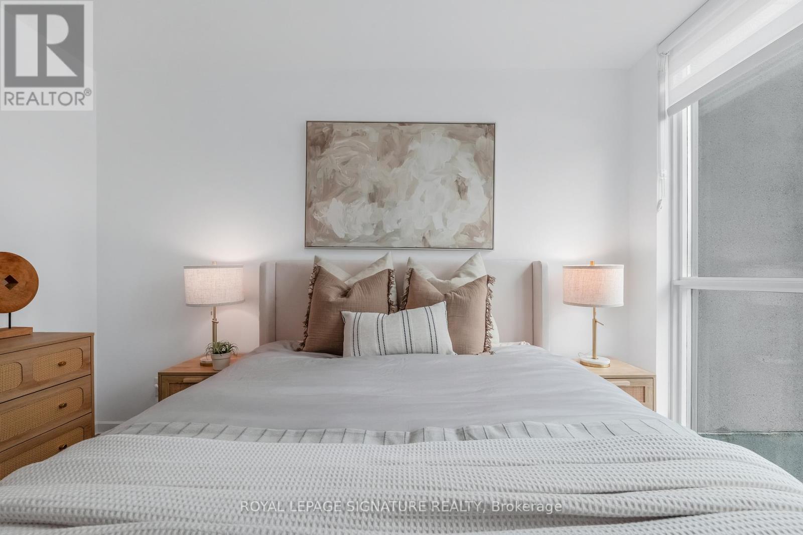 1801 - 18 Harbour Street, Toronto, Ontario  M5J 2Z6 - Photo 15 - C13048384