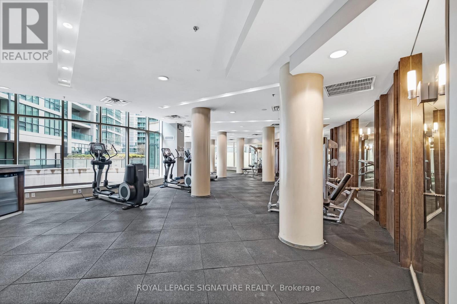 1801 - 18 Harbour Street, Toronto, Ontario  M5J 2Z6 - Photo 32 - C13048384