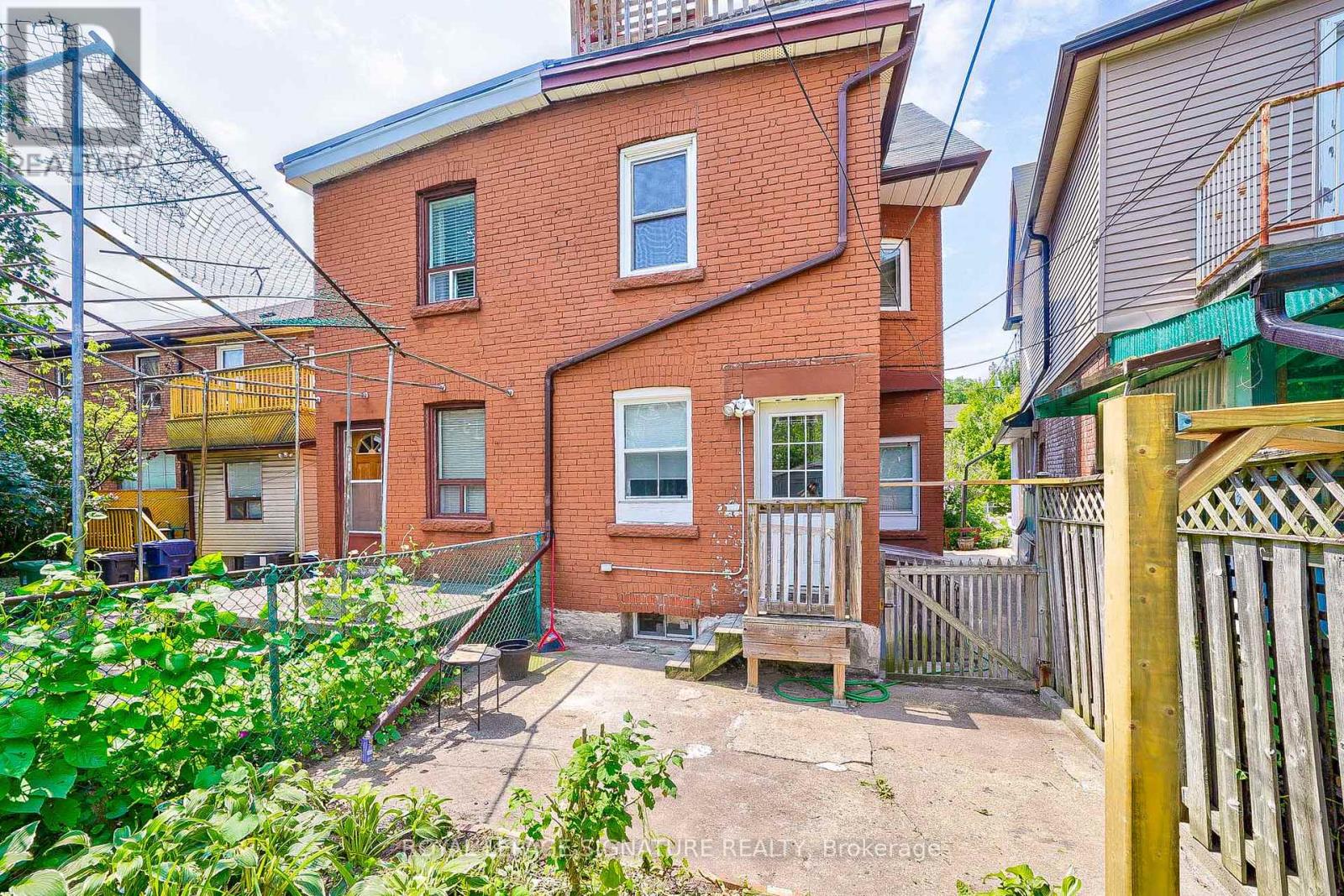 Main - 439 Crawford Street, Toronto, Ontario  M6G 3J7 - Photo 29 - C13048440
