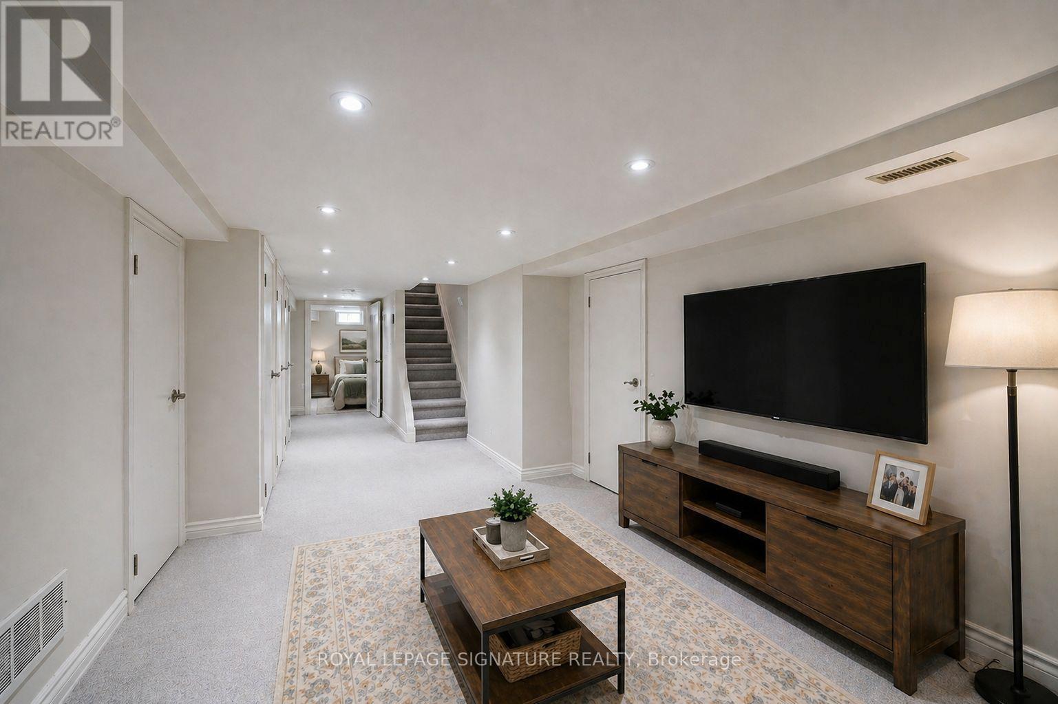 Main - 439 Crawford Street, Toronto, Ontario  M6G 3J7 - Photo 8 - C13048440