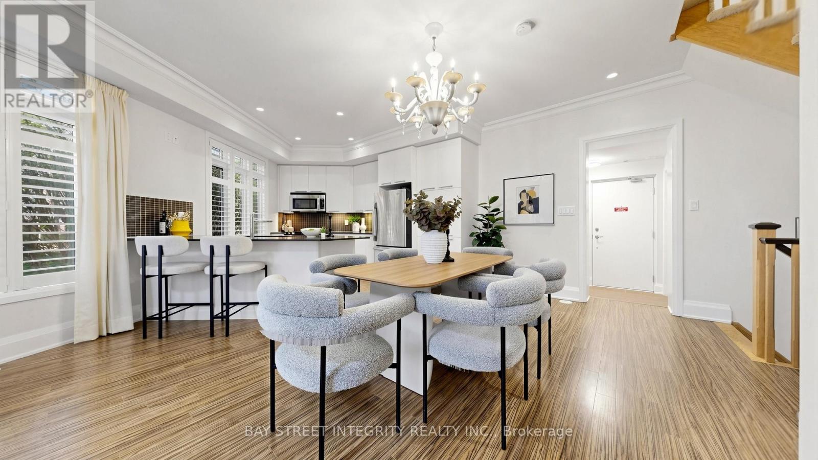 Th36 - 9 Oakburn Crescent, Toronto, Ontario  M2N 2T5 - Photo 8 - C13048460