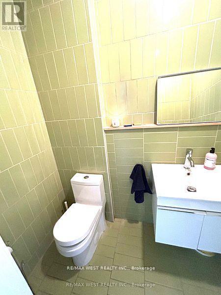 647 Bloor Street W, Toronto, Ontario  M6G 1L1 - Photo 21 - C13048498