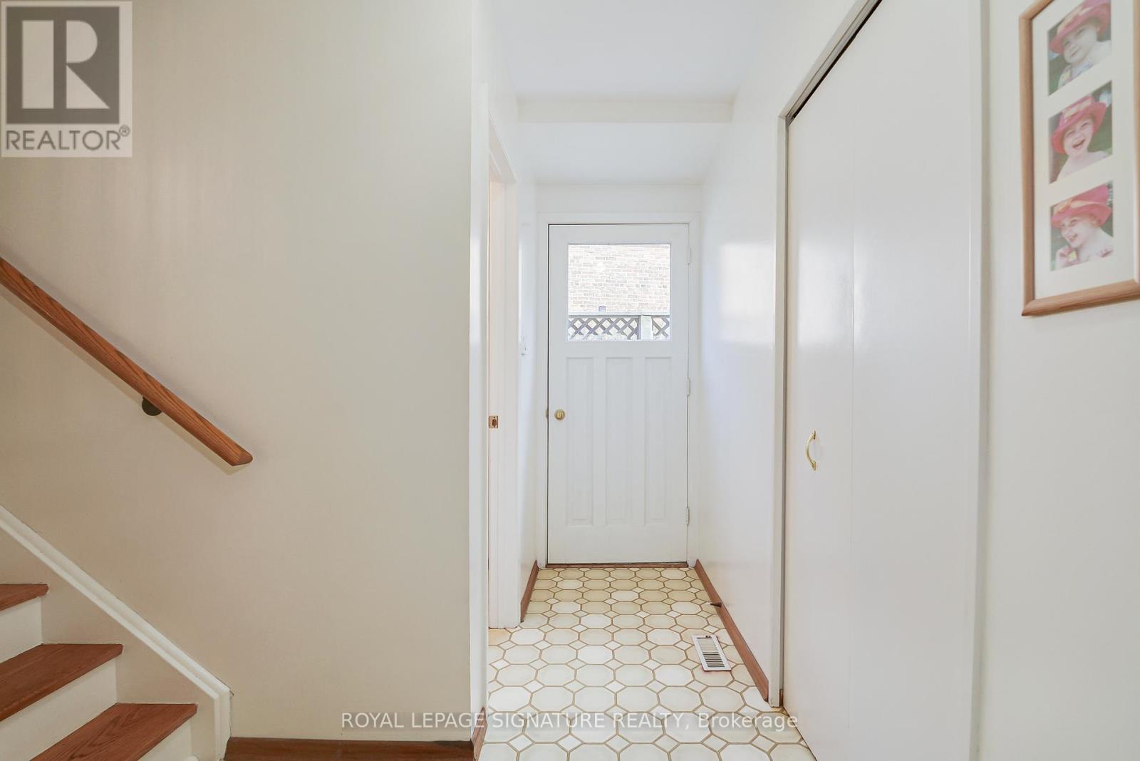 44 Harrington Crescent, Toronto, Ontario  M2M 2Y5 - Photo 26 - C13048554