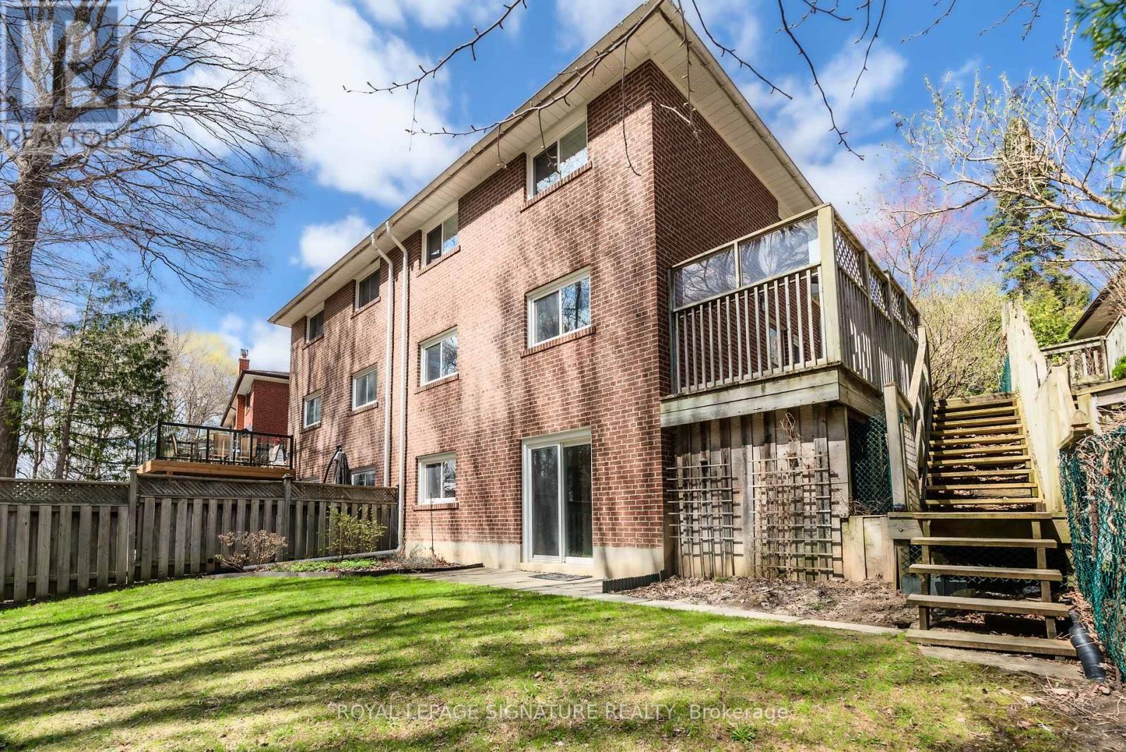 44 Harrington Crescent, Toronto, Ontario  M2M 2Y5 - Photo 39 - C13048554