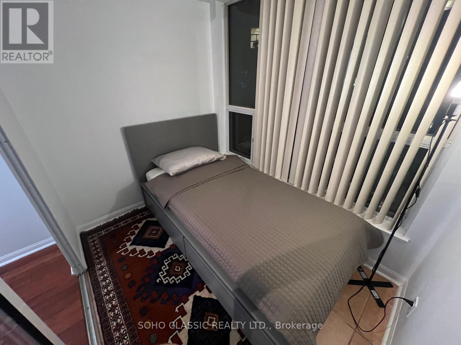 1406 - 24 Wellesley Street W, Toronto, Ontario  M4Y 2X6 - Photo 21 - C13048578