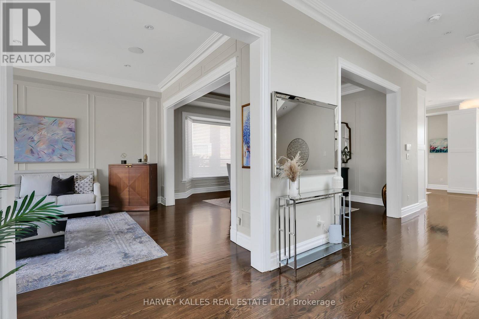 131 Bannockburn Avenue, Toronto, Ontario  M5M 2N2 - Photo 12 - C13048586