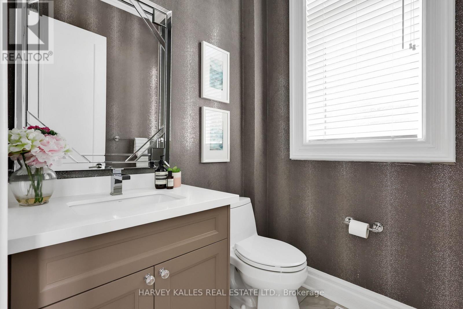 131 Bannockburn Avenue, Toronto, Ontario  M5M 2N2 - Photo 26 - C13048586