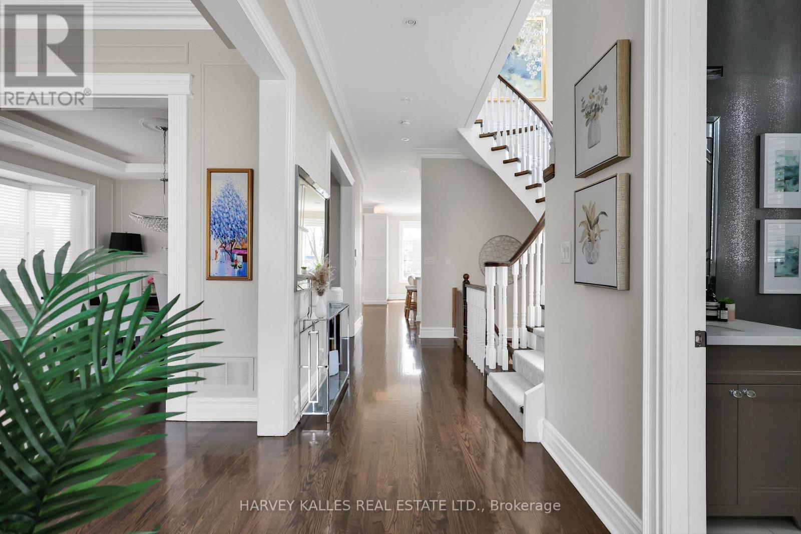 131 Bannockburn Avenue, Toronto, Ontario  M5M 2N2 - Photo 5 - C13048586