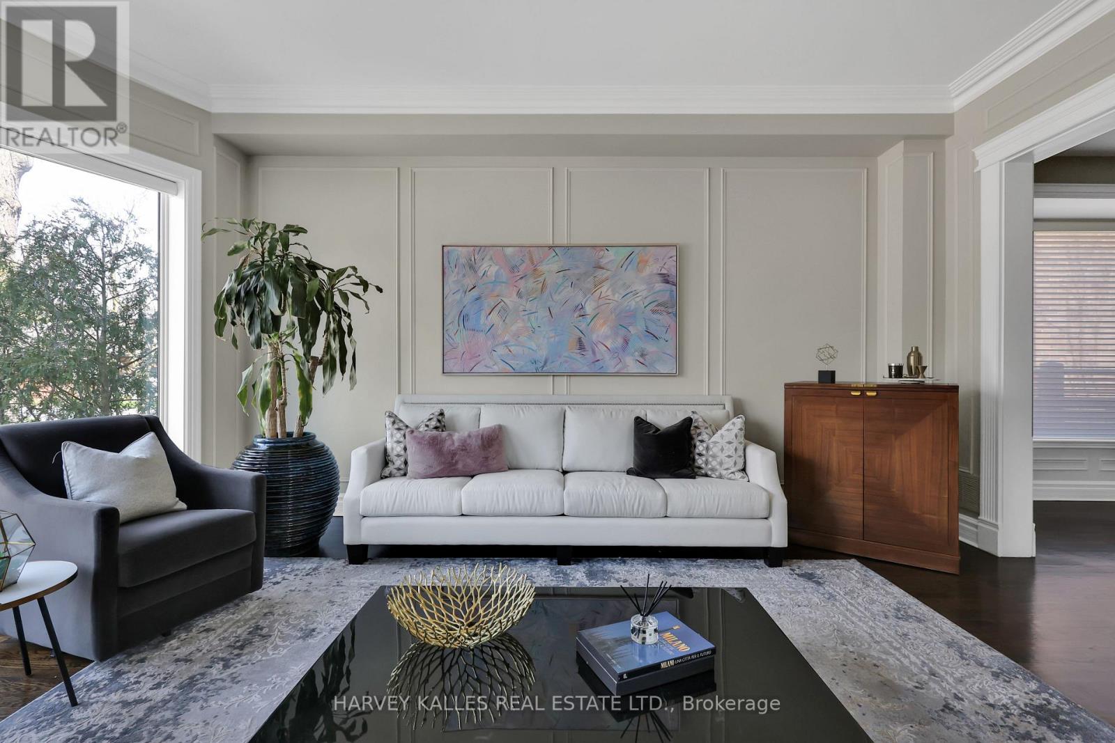 131 Bannockburn Avenue, Toronto, Ontario  M5M 2N2 - Photo 7 - C13048586