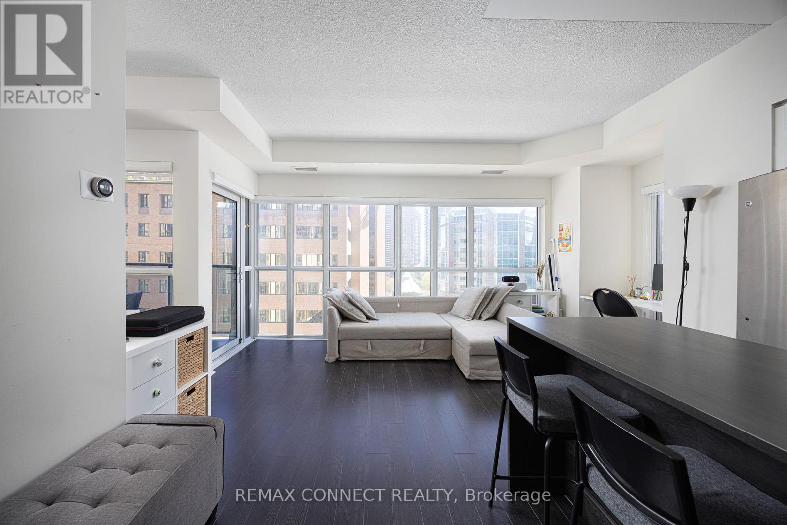 1012 - 28 Ted Rogers Way, Toronto, Ontario  M4Y 2J4 - Photo 4 - C13048596