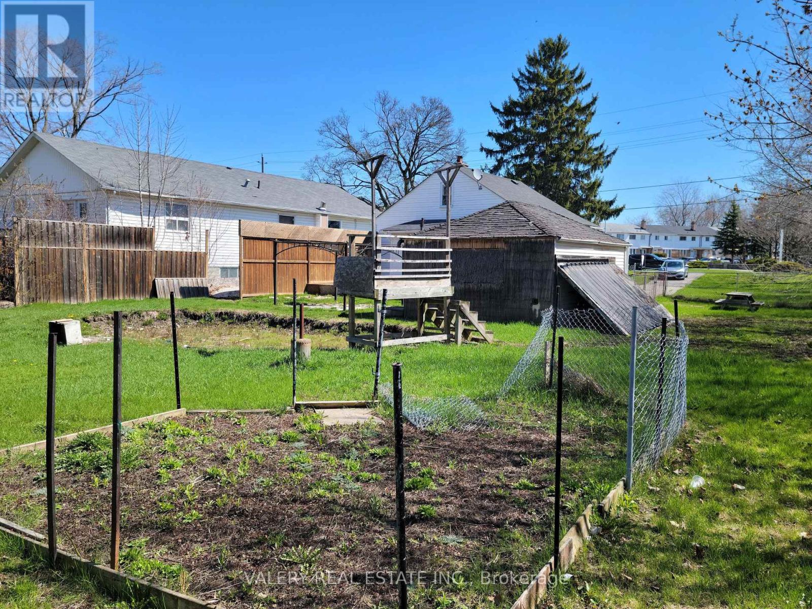 780 Liverpool Road, Pickering, Ontario  L1W 1S1 - Photo 7 - E13048408