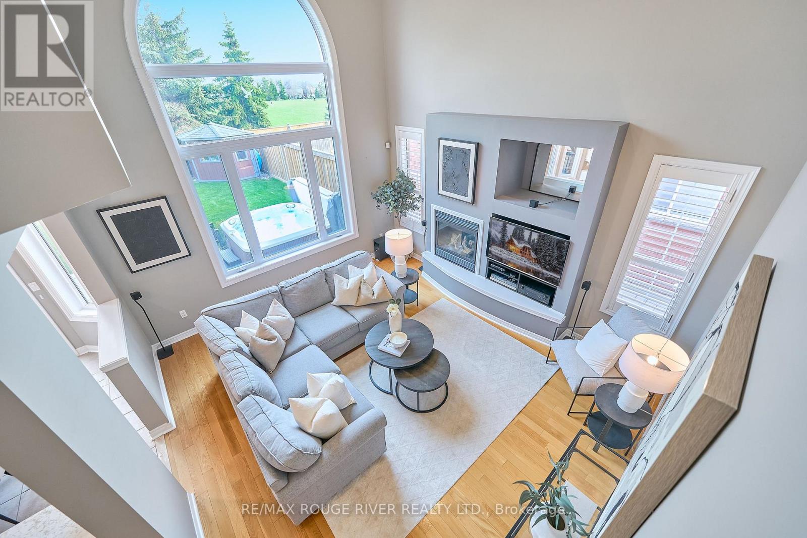 51 Vineyard Avenue, Whitby, Ontario  L1P 1X9 - Photo 19 - E13048482