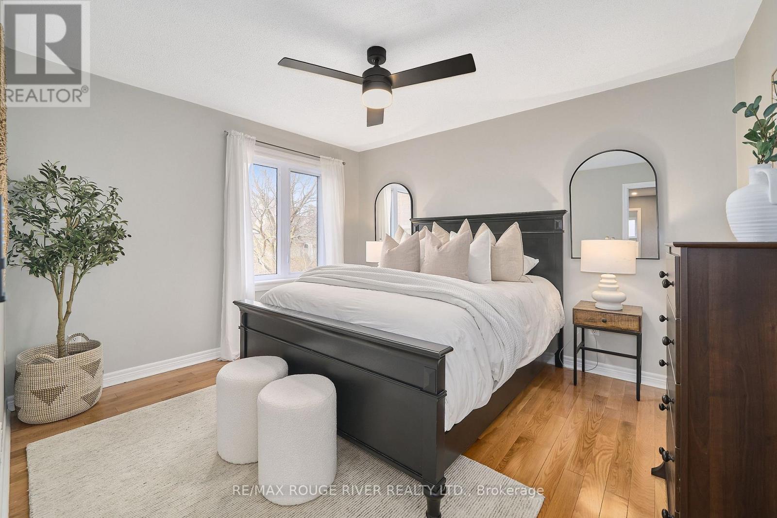 51 Vineyard Avenue, Whitby, Ontario  L1P 1X9 - Photo 29 - E13048482