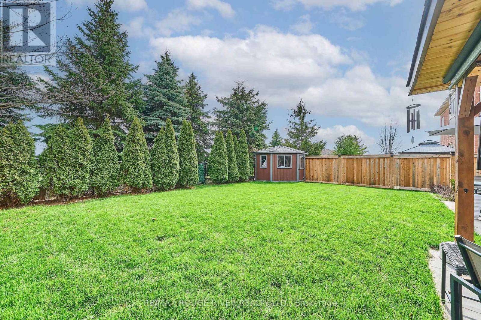 51 Vineyard Avenue, Whitby, Ontario  L1P 1X9 - Photo 44 - E13048482