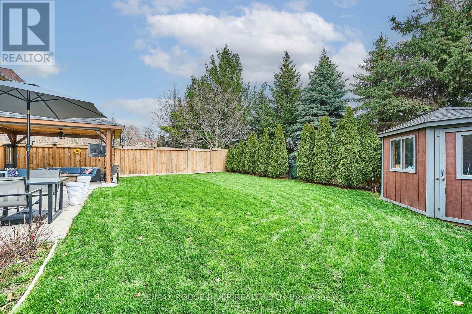 51 Vineyard Avenue, Whitby, Ontario  L1P 1X9 - Photo 45 - E13048482