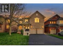 51 VINEYARD AVENUE, Whitby, Ontario