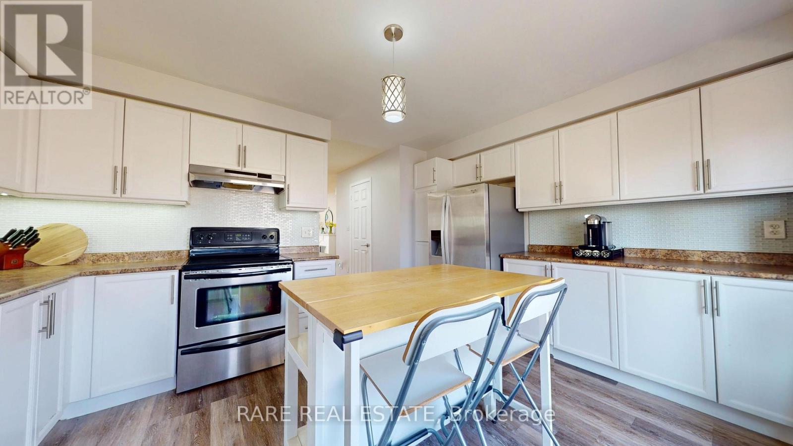 41 Cullcastle Street, Ajax, Ontario  L1S 0B1 - Photo 13 - E13048514