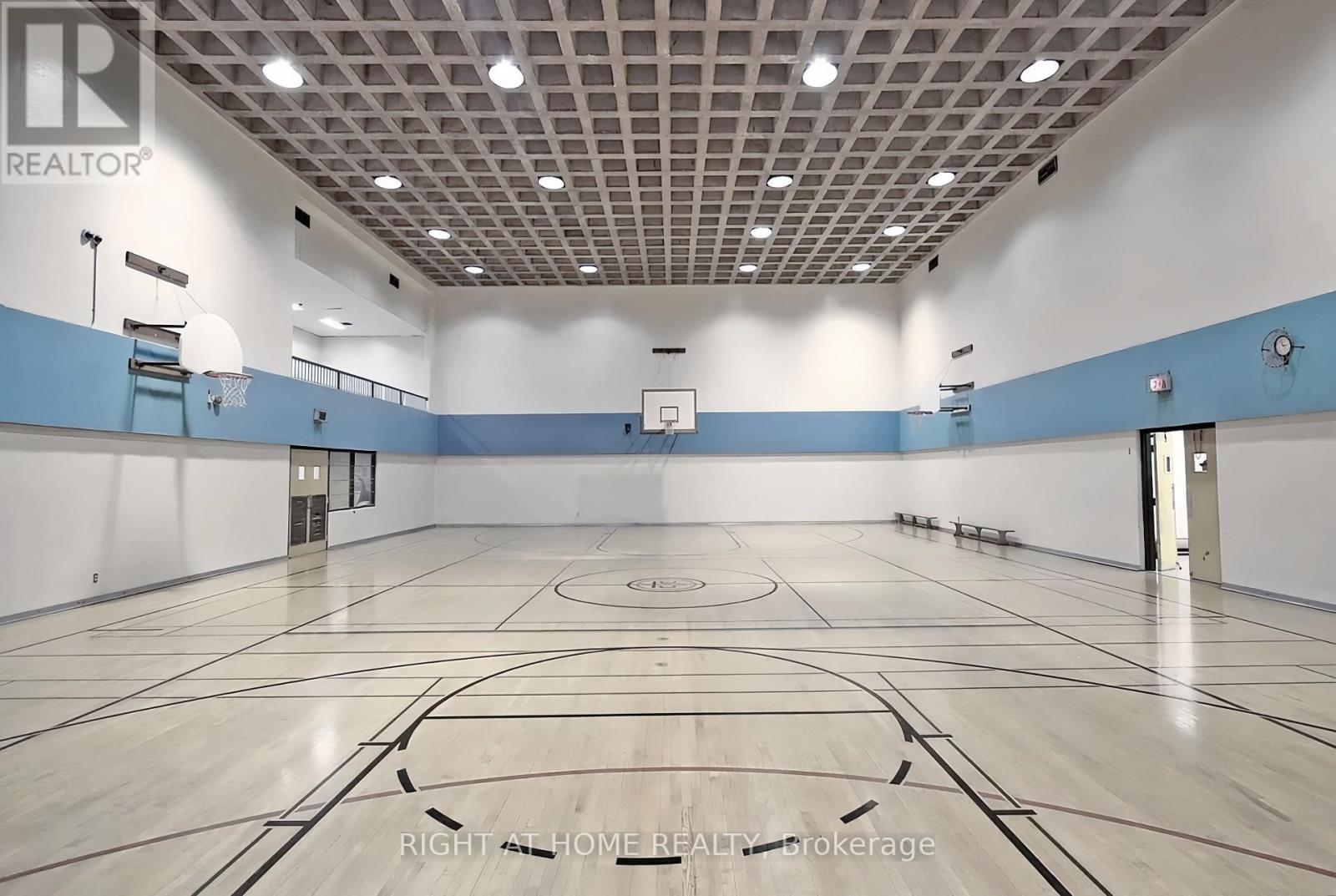 1611 - 1 Massey Square, Toronto (Crescent Town), Ontario  M4C 5L4 - Photo 37 - E13048516