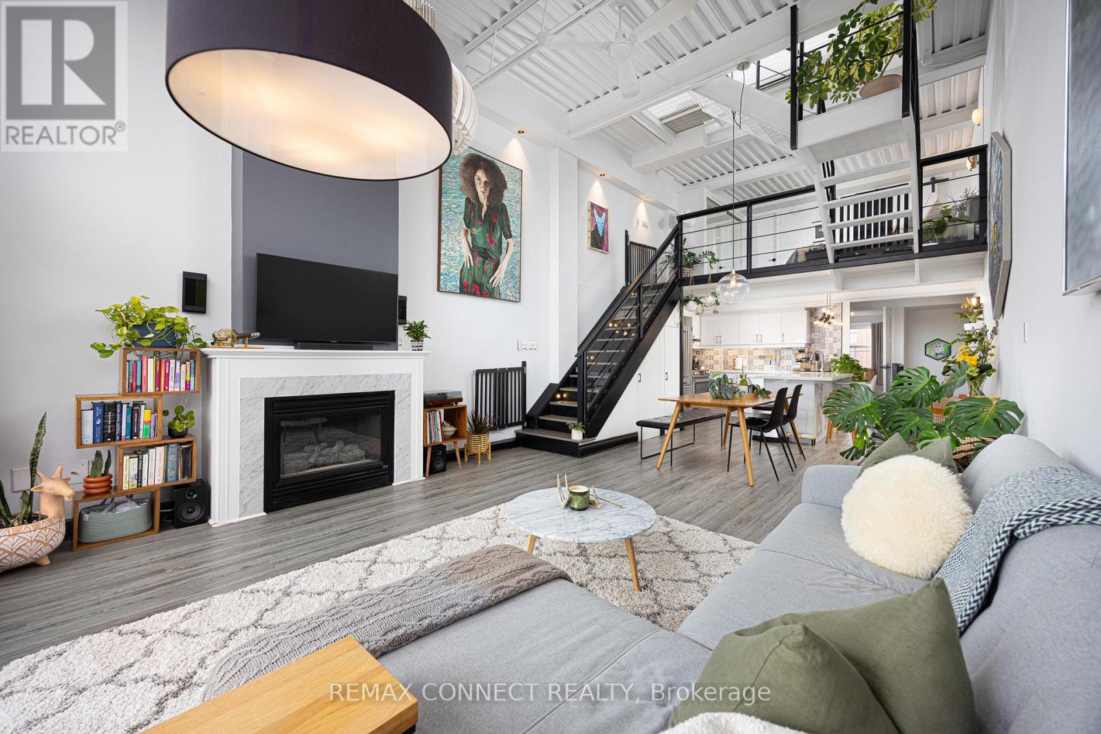 4 - 517 KINGSTON ROAD, Toronto, Ontario