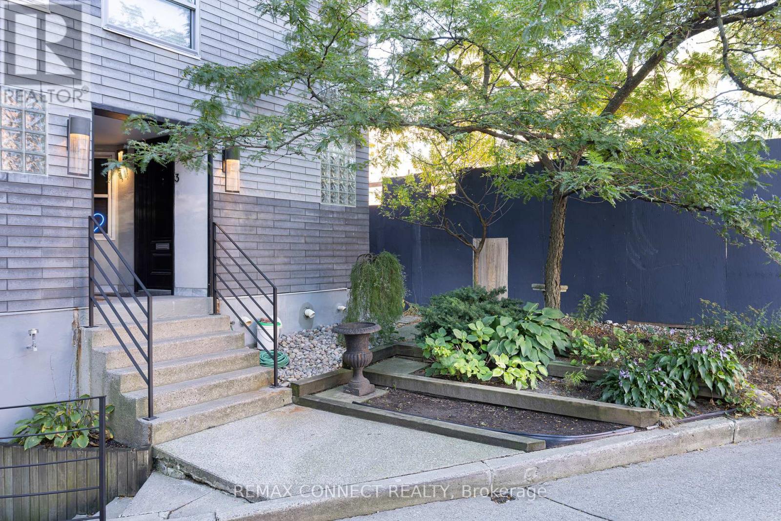 4 - 517 Kingston Road, Toronto, Ontario  M4L 1V5 - Photo 44 - E13048560