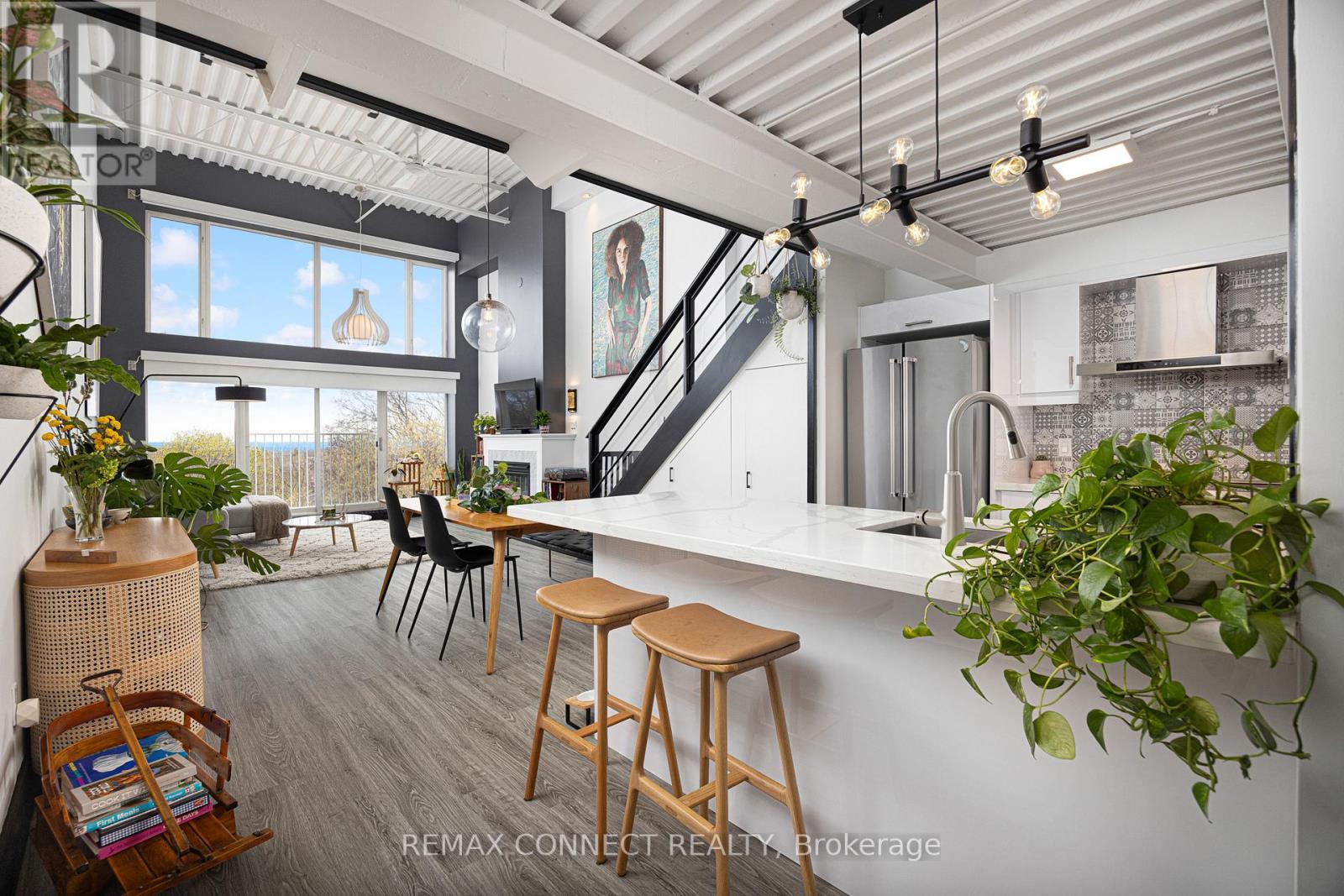 4 - 517 Kingston Road, Toronto, Ontario  M4L 1V5 - Photo 5 - E13048560