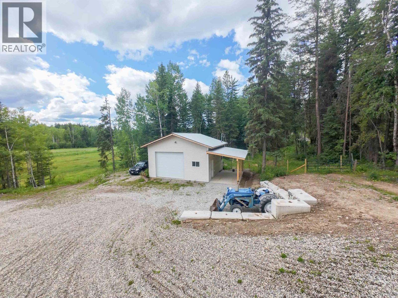 2281 Blackwater Road, Quesnel, British Columbia  V2J 7C5 - Photo 3 - R3080453