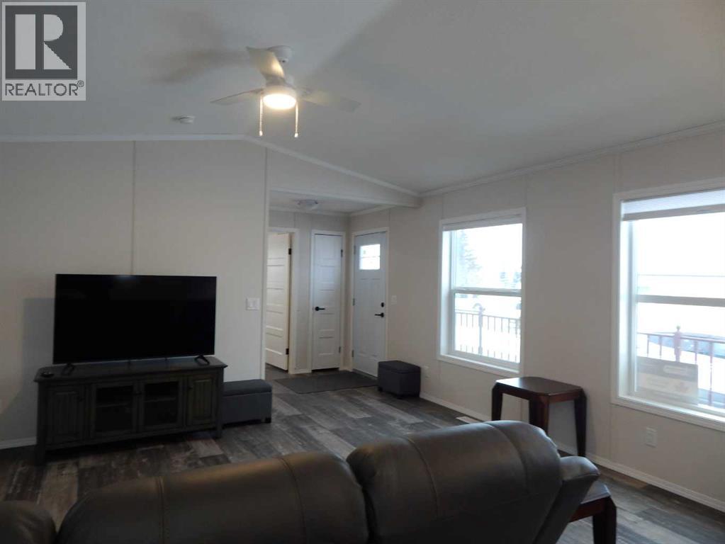 #11, 5210 65 Avenue, Olds, Alberta  T4H 1W7 - Photo 4 - A2280611