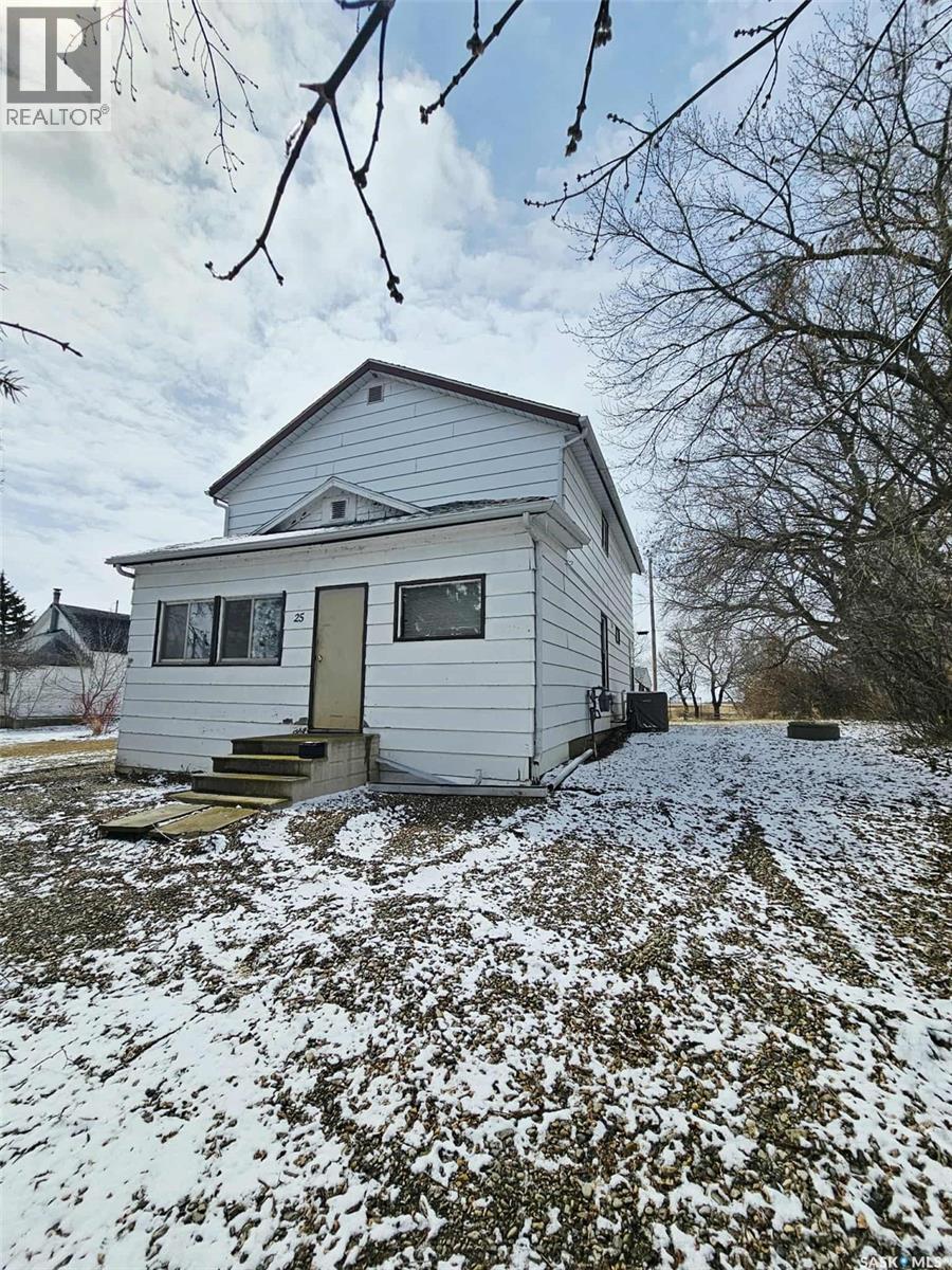 25 Beck Street, Dubuc, Saskatchewan  S0A 0R0 - Photo 38 - SK034011