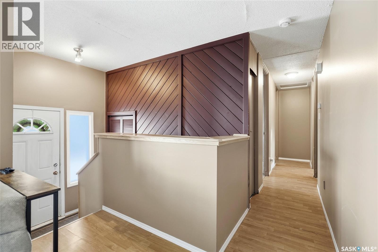 3312 Grant Road, Regina, Saskatchewan  S4S 5H5 - Photo 12 - SK034007