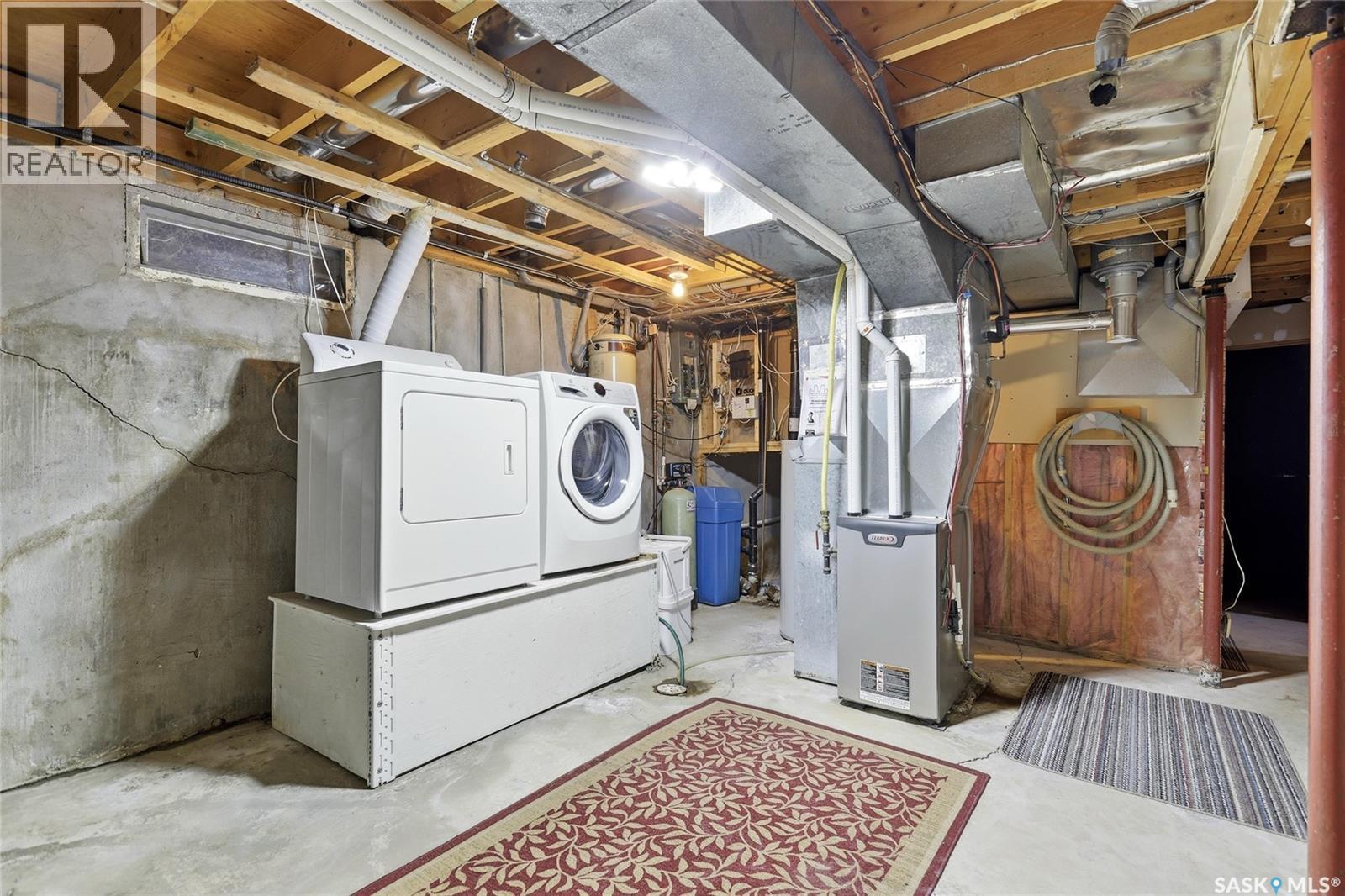 3312 Grant Road, Regina, Saskatchewan  S4S 5H5 - Photo 20 - SK034007