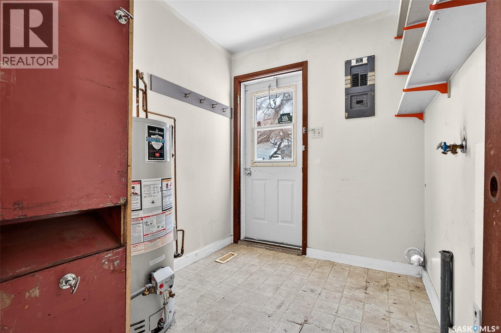 1042 Fairford Street E, Moose Jaw, Saskatchewan  S6H 0G6 - Photo 21 - SK034005