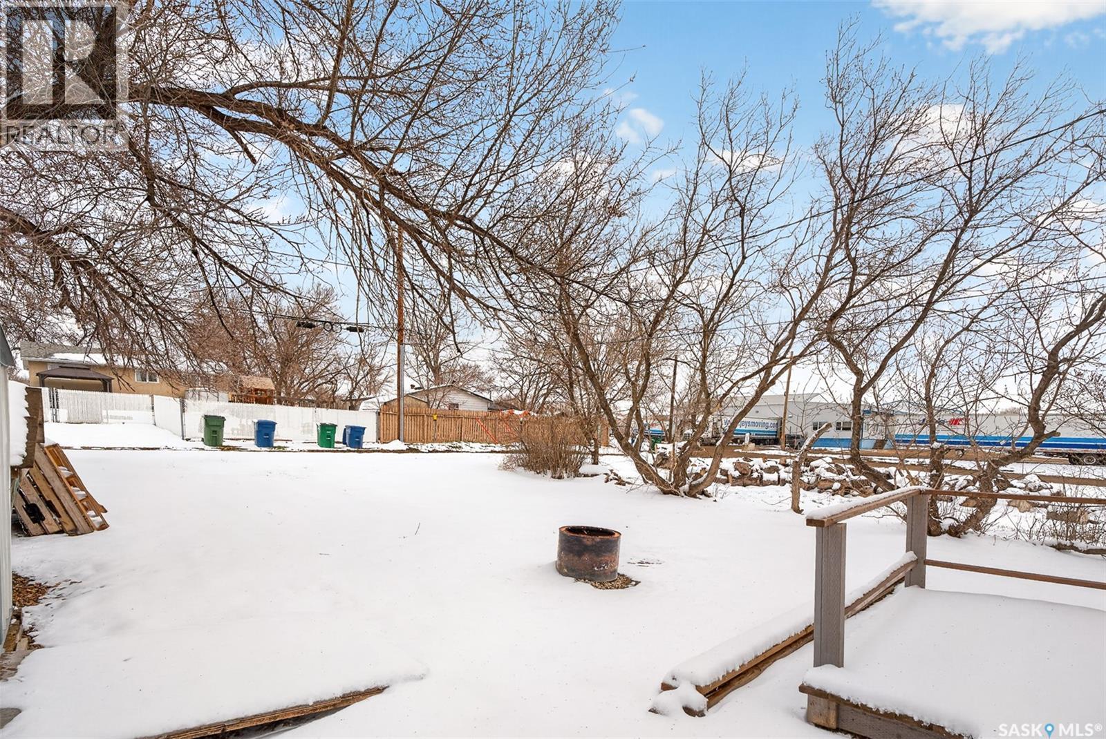 1042 Fairford Street E, Moose Jaw, Saskatchewan  S6H 0G6 - Photo 23 - SK034005