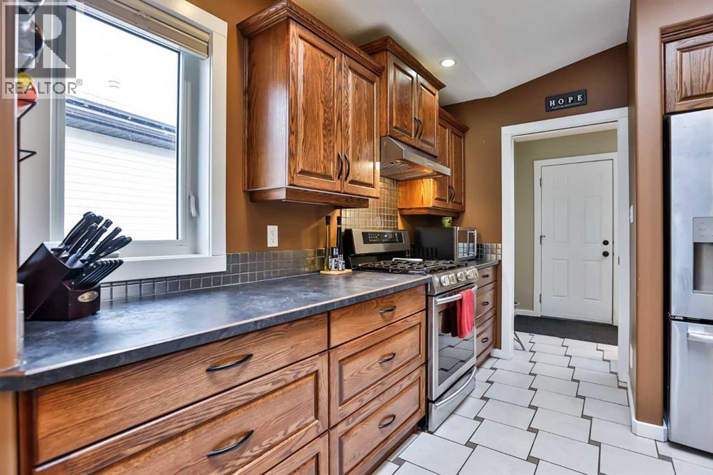 4 Rivermill Landing W, Lethbridge, Alberta  T1K 8B2 - Photo 6 - A2303478