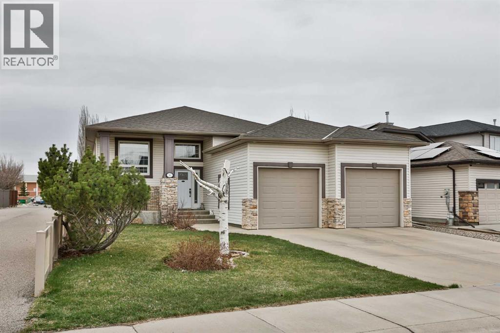4 Rivermill Landing W, Lethbridge, Alberta  T1K 8B2 - Photo 2 - A2303478