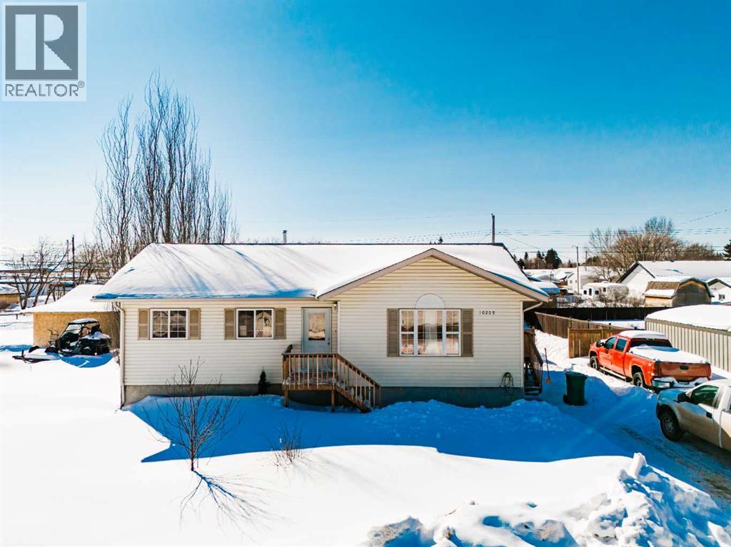 10209 105 Avenue, La Crete, Alberta  T0H 2H0 - Photo 3 - A2298342