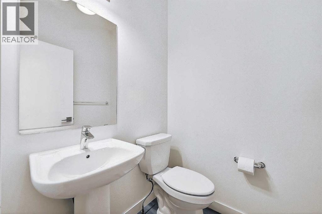 83 Seton Heath SE, Calgary, Alberta  T3M 3G2 - Photo 12 - A2298200