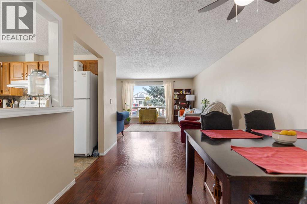 1607 Summerfield Boulevard, Airdrie, Alberta  T4B 1C7 - Photo 8 - A2298643