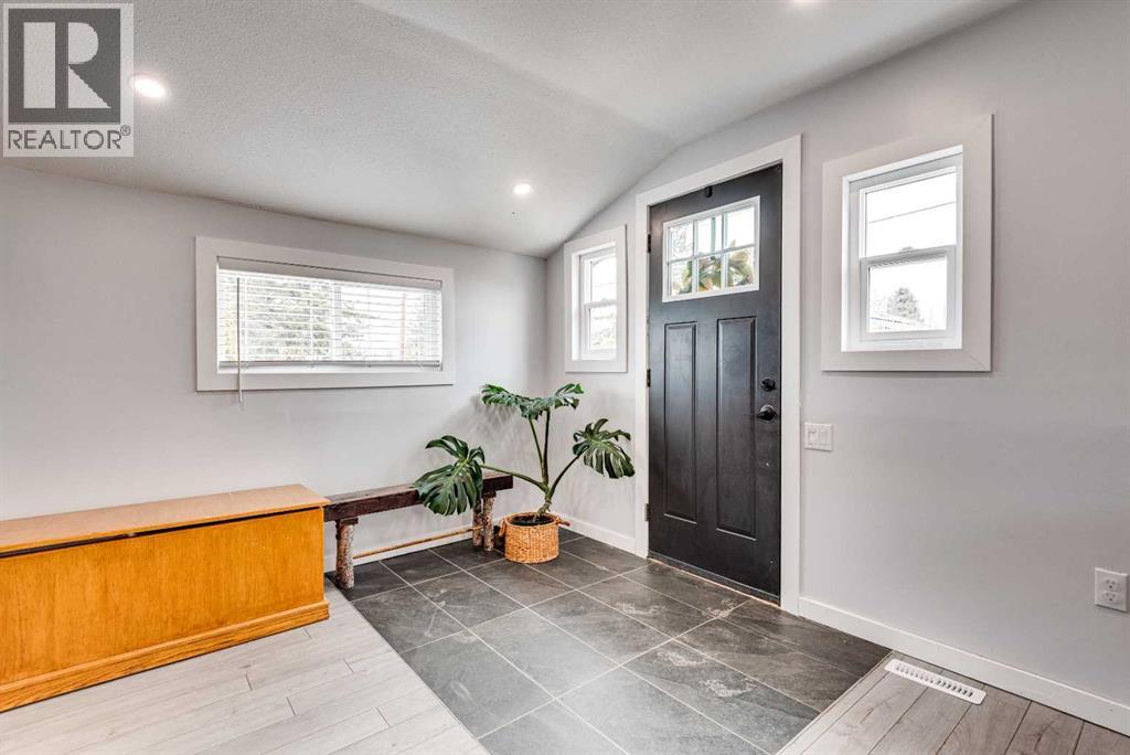 813 8 Avenue Ne, Three Hills, Alberta  T0M 2A0 - Photo 4 - A2301317