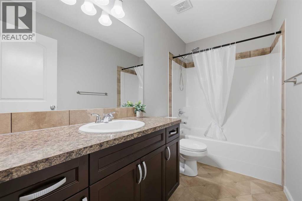 1198 Kingston Crescent SE, Airdrie, Alberta  T4A 0E9 - Photo 21 - A2301393