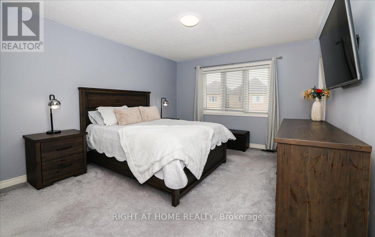 24 Prady Lane, New Tecumseth (Tottenham), Ontario  L0G 1W0 - Photo 19 - N13048350