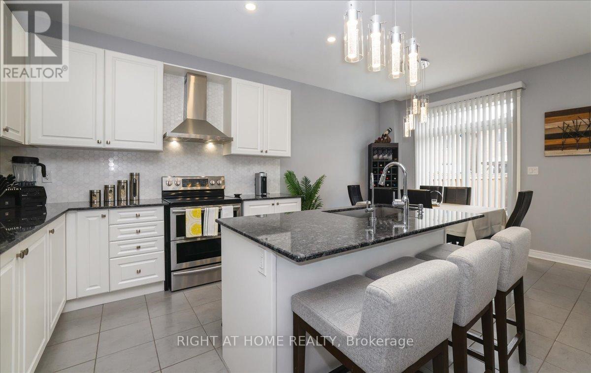 24 Prady Lane, New Tecumseth (Tottenham), Ontario  L0G 1W0 - Photo 7 - N13048350