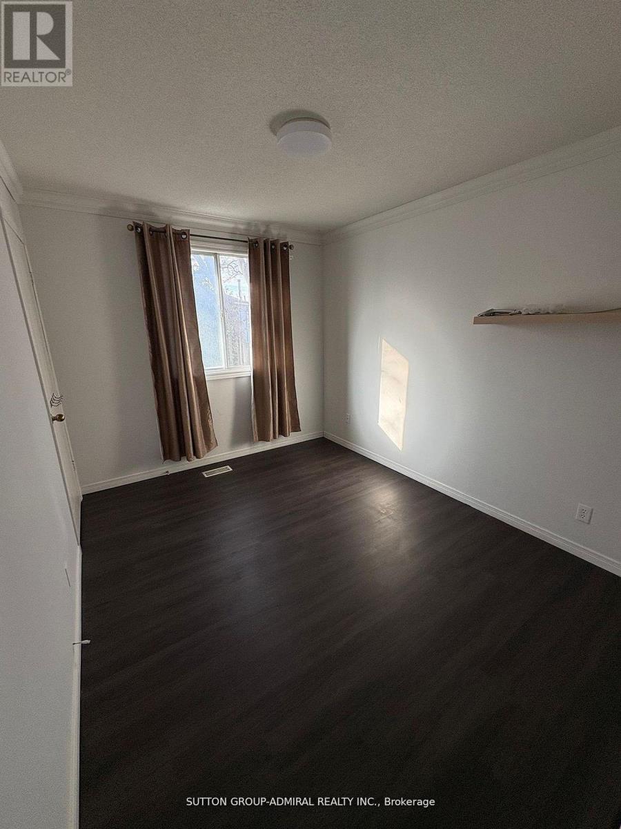 Main & Second Floor - 32 Magani Drive, Bradford West Gwillimbury (Bradford), Ontario  L3Z 2S7 - Photo 18 - N13048412