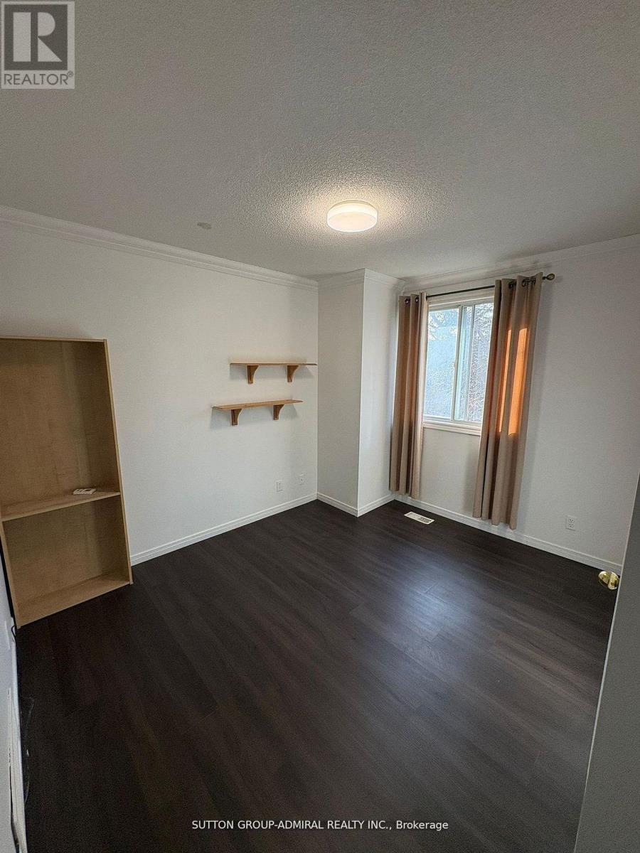 Main & Second Floor - 32 Magani Drive, Bradford West Gwillimbury (Bradford), Ontario  L3Z 2S7 - Photo 19 - N13048412