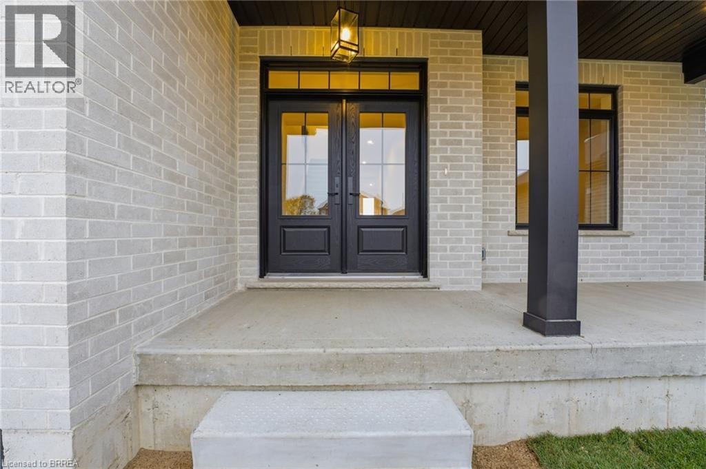 102 Oak Avenue, Paris, Ontario  N3L 0J6 - Photo 2 - 40824332