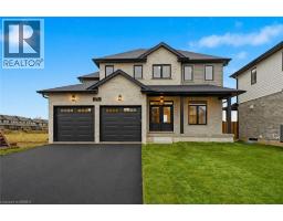 102 OAK Avenue, Paris, Ontario