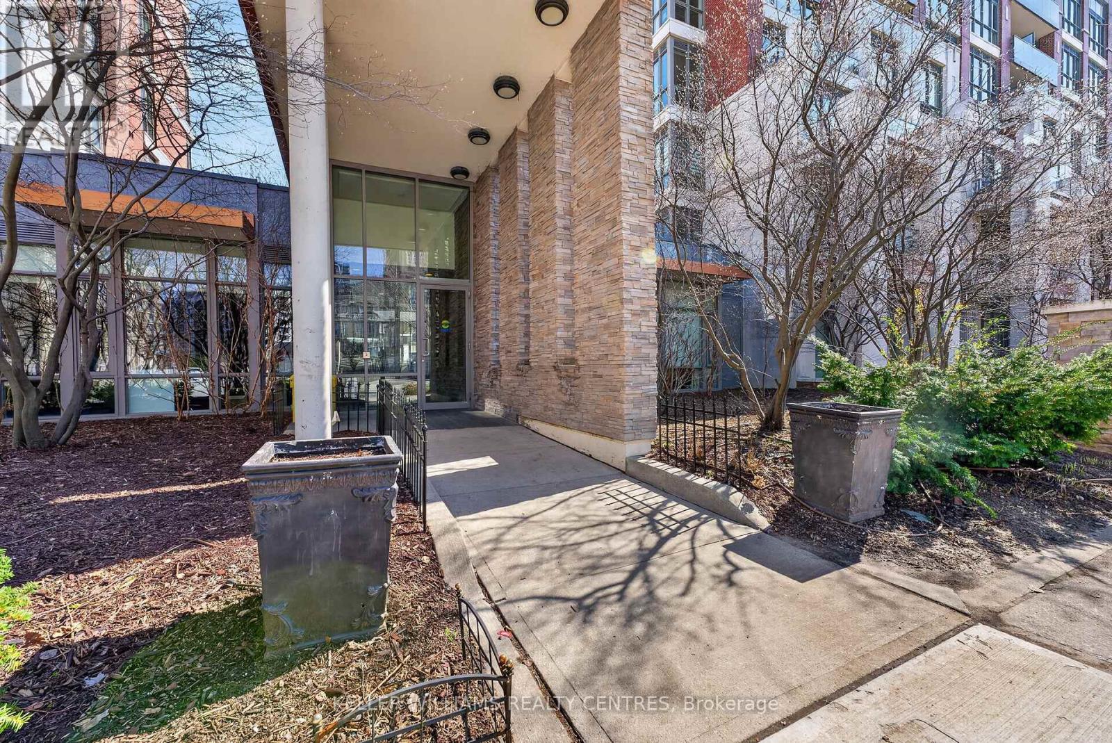 304 - 57 Upper Duke Crescent, Markham, Ontario  L6G 0B9 - Photo 5 - N13048476